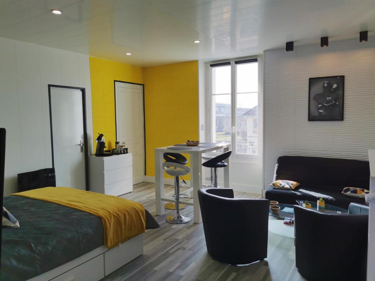 Vittel Loc'S - Le 214, Classe 3 Etoiles Osez L'Experience Exterior photo